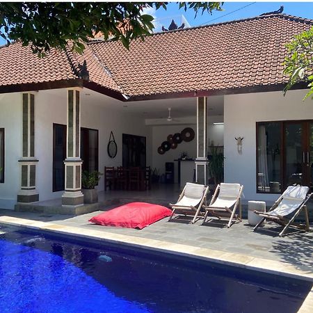 Charming Ricefield view 3 bedrooms villa Canggu Buitenkant foto